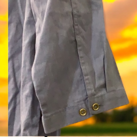 Harve Benard Blue Button Down Top - Picture 5 of 6